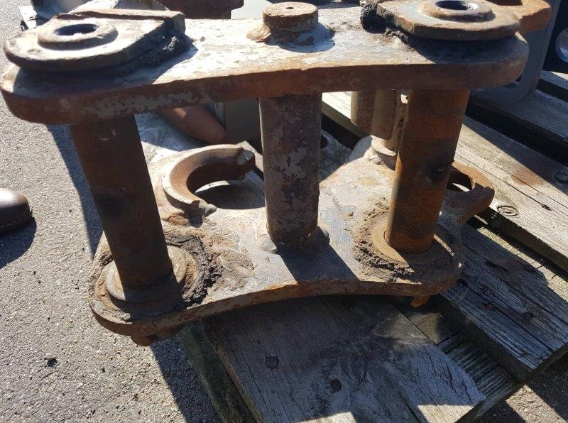 Mechaninė ekskavatoriaus jungtis - Image 3
