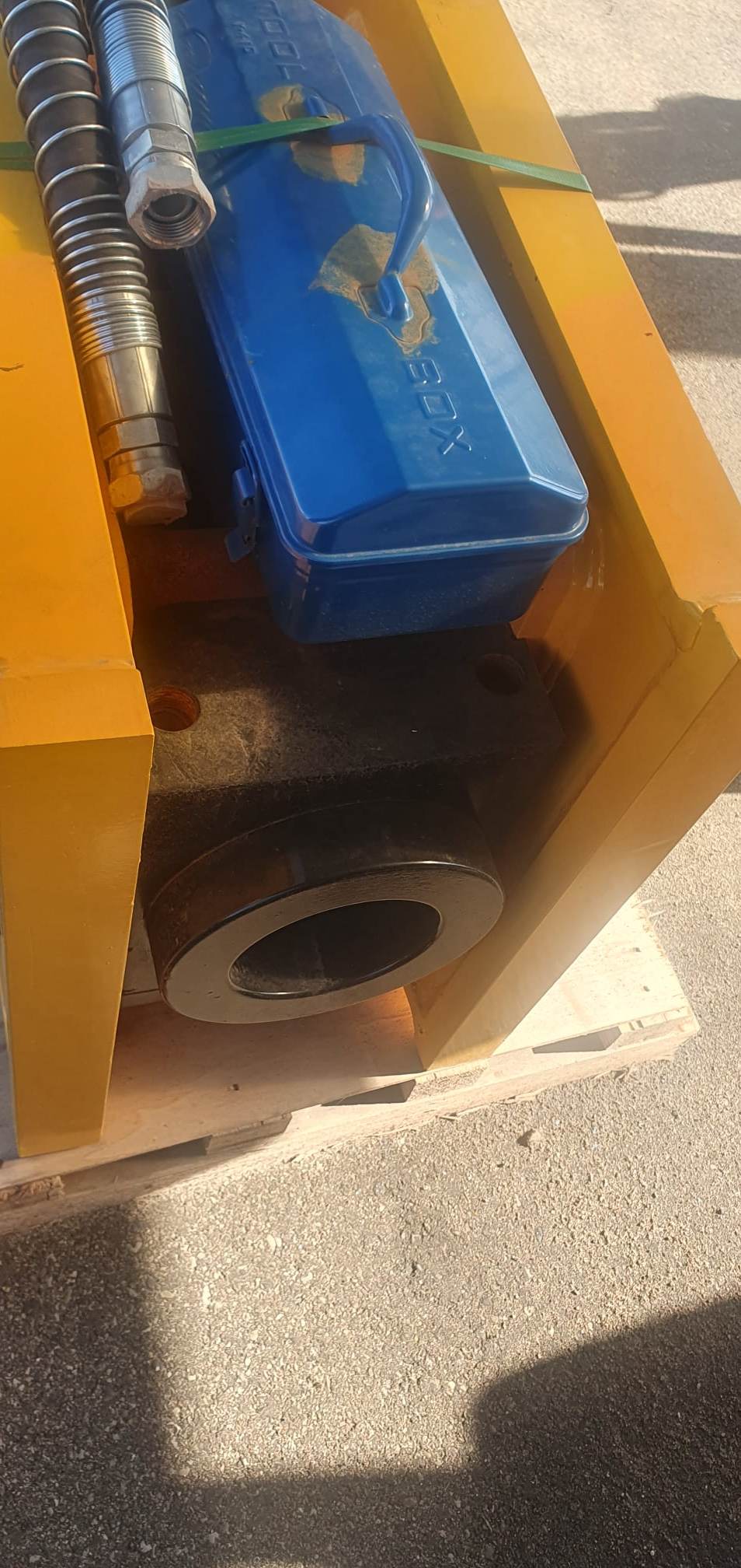 Hydraulic hammer KBKC 140 - Image 3