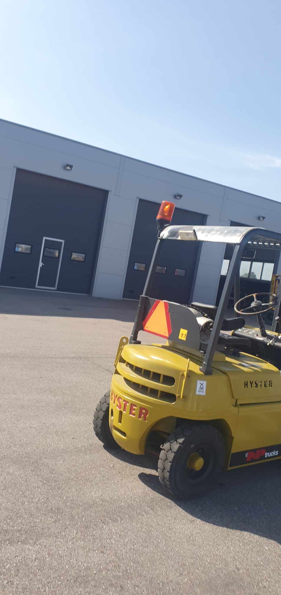 погрузчик Hyster H40 — изображение 4