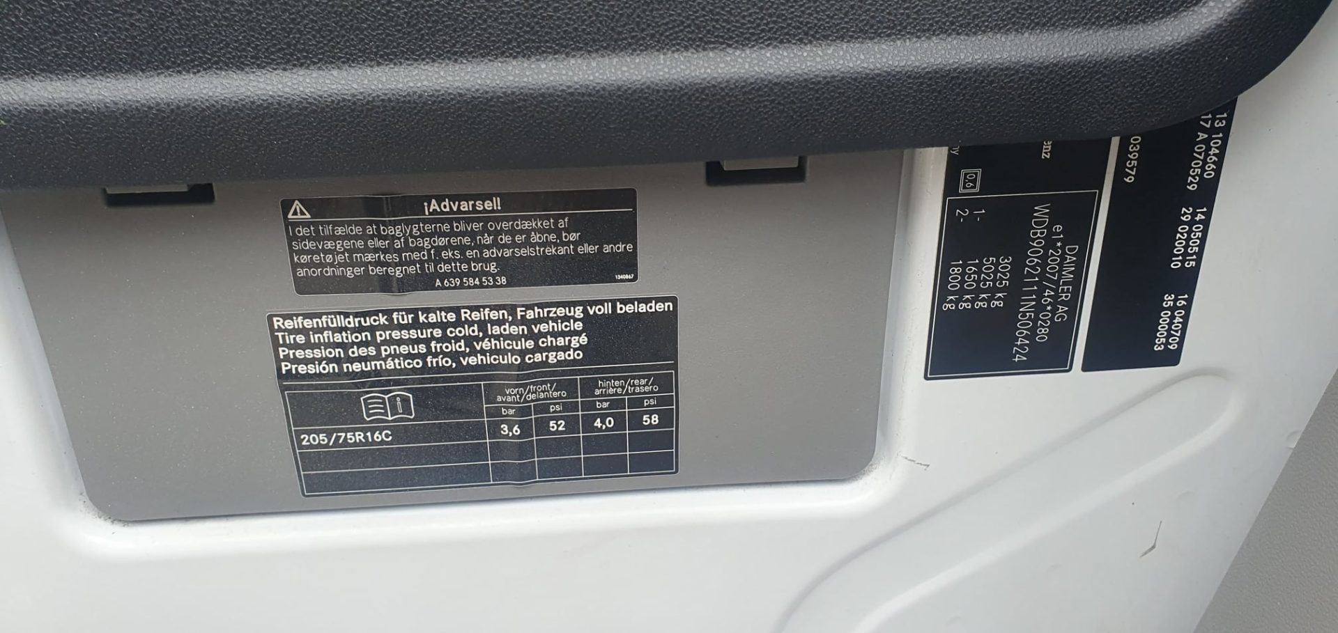 Truck MB Sprinter 213 - Image 11