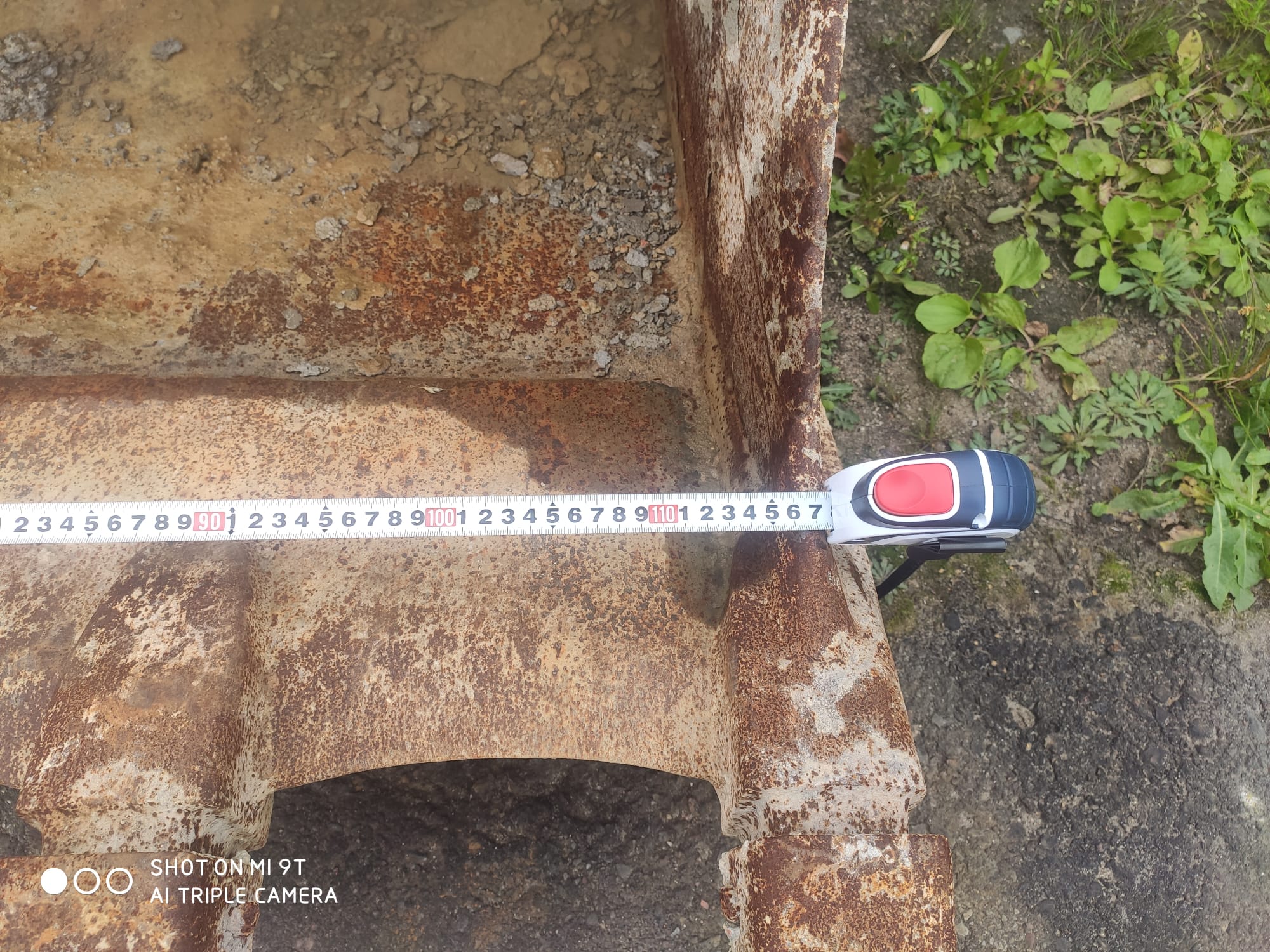 179 Excavator bucket - Image 8