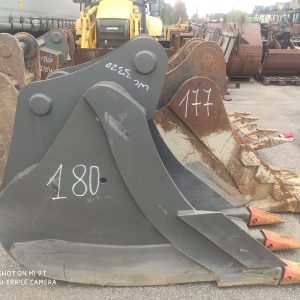180 Ковш экскаватора