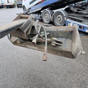182 hidraulinis ekskavatoriaus kaušas su jungtimi MS01