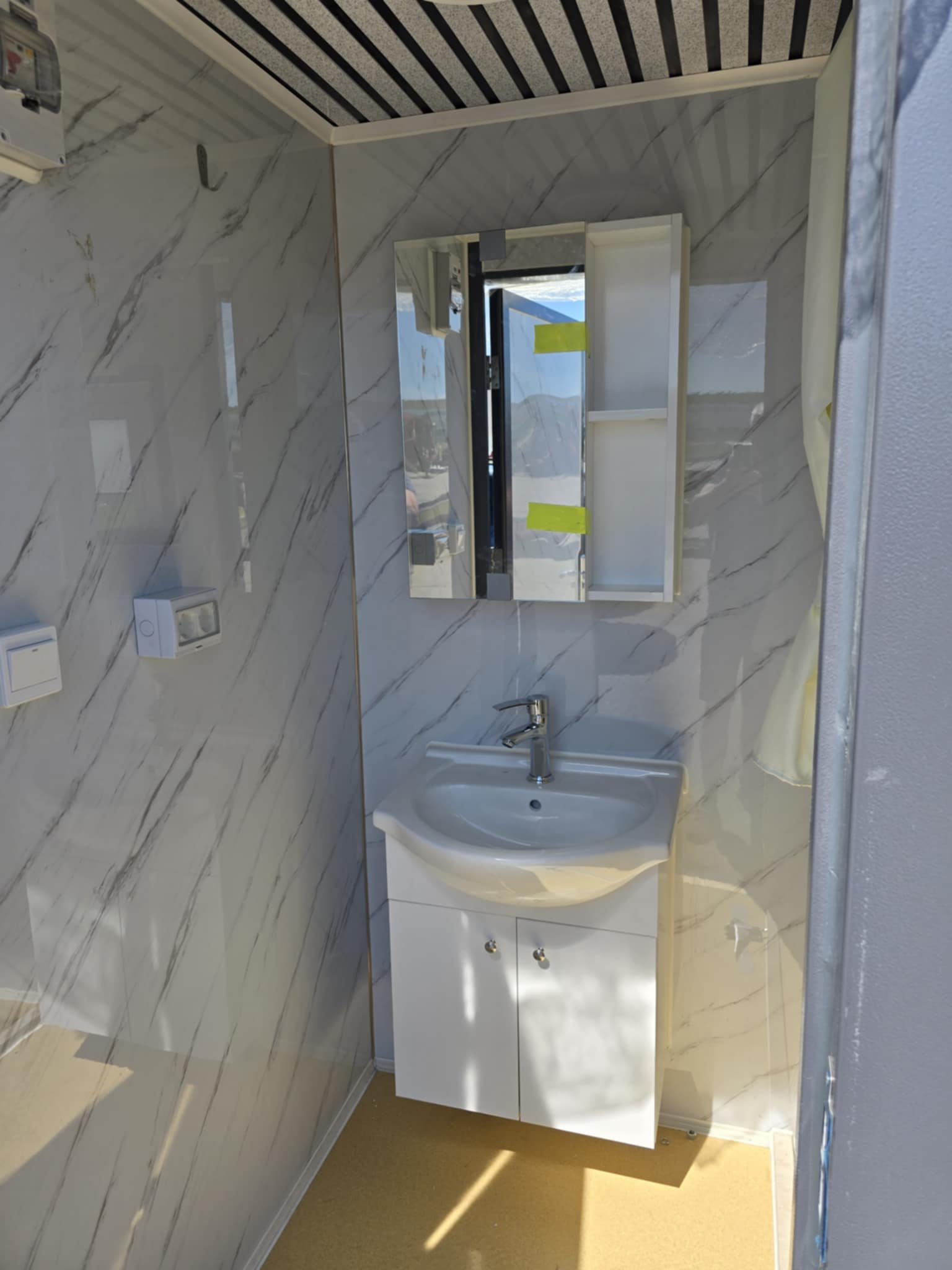 sanitarinis konteineris - Image 7
