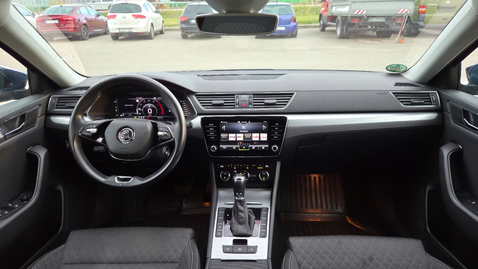 Skoda Superb, 2.0 l., universalas - Image 15