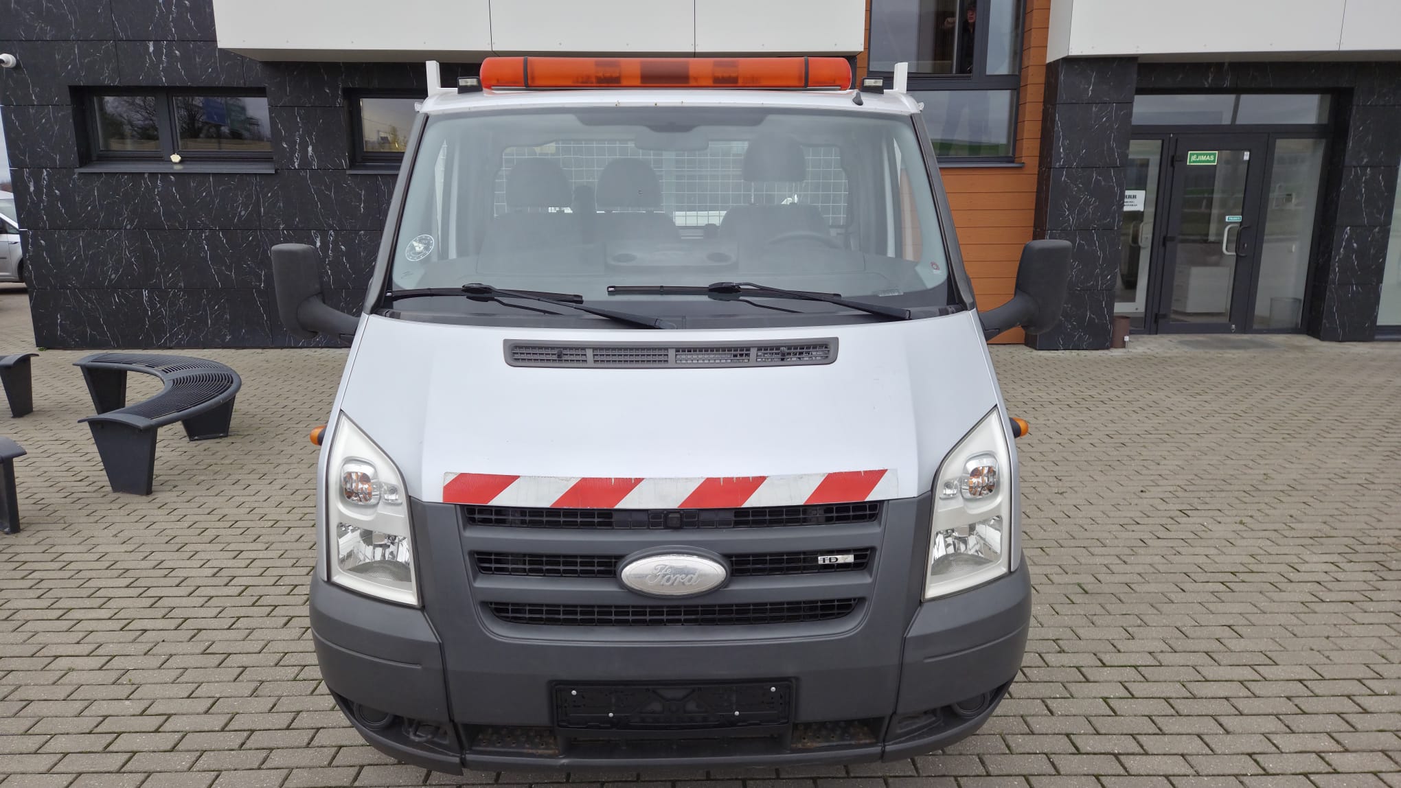 Savivartis sunkvežimis Ford Transit 350L - Image 3