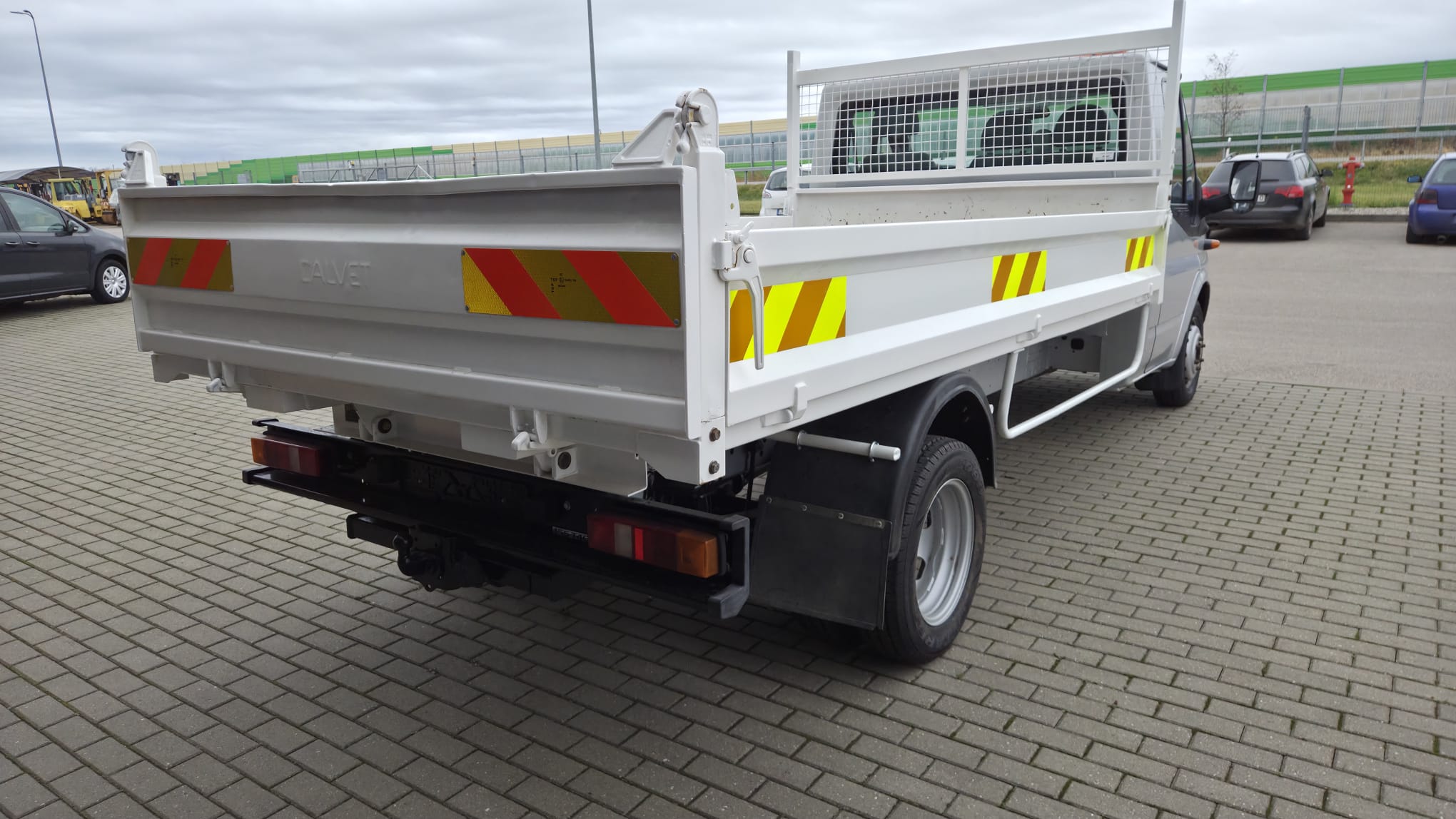 Savivartis sunkvežimis Ford Transit 350L - Image 7