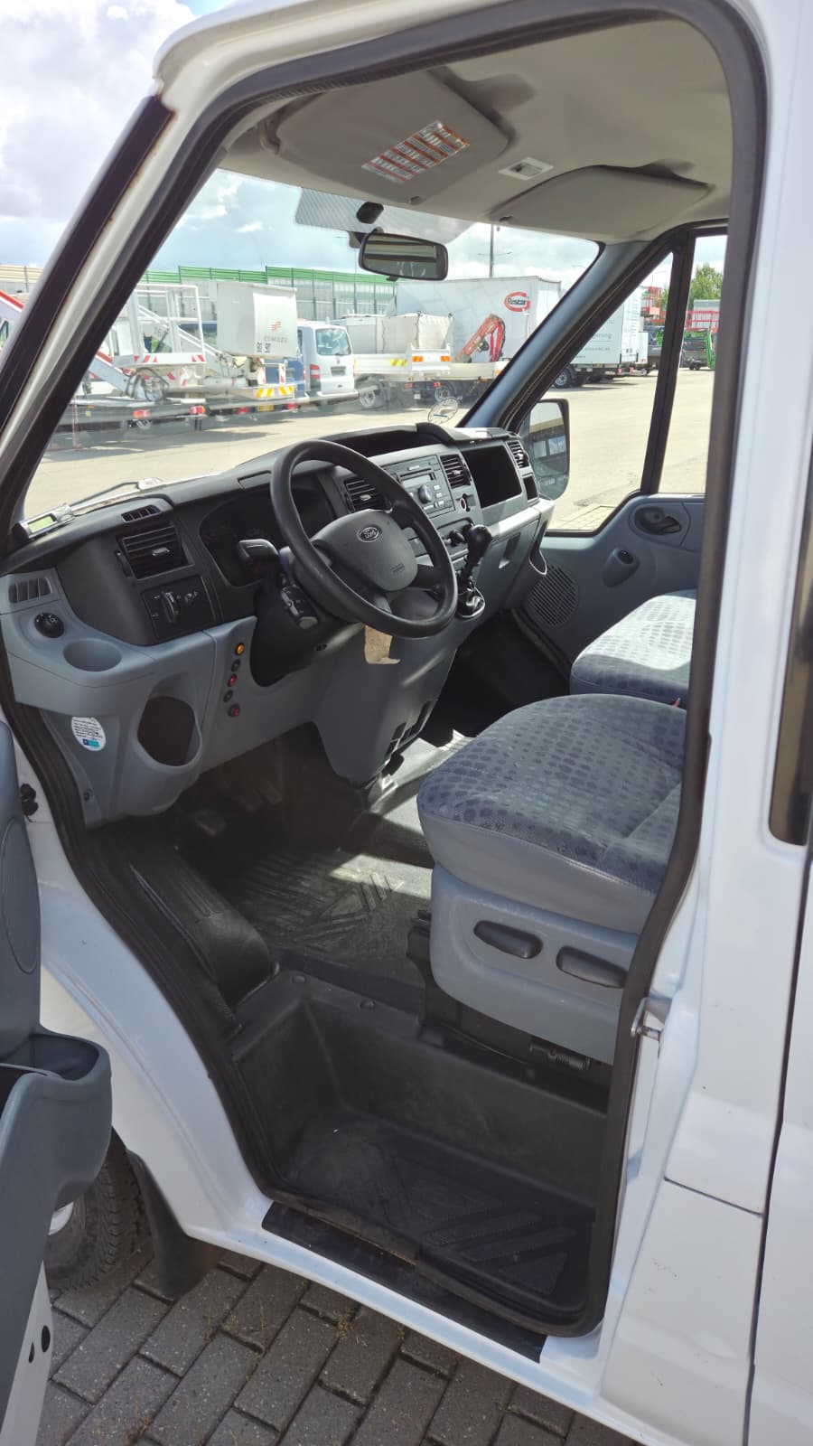 Sunkvežimis Ford Transit 300M - Image 6