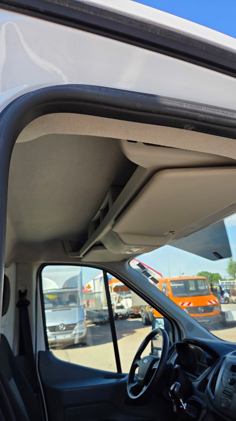 Sunkvežimis Ford Transit - Image 14