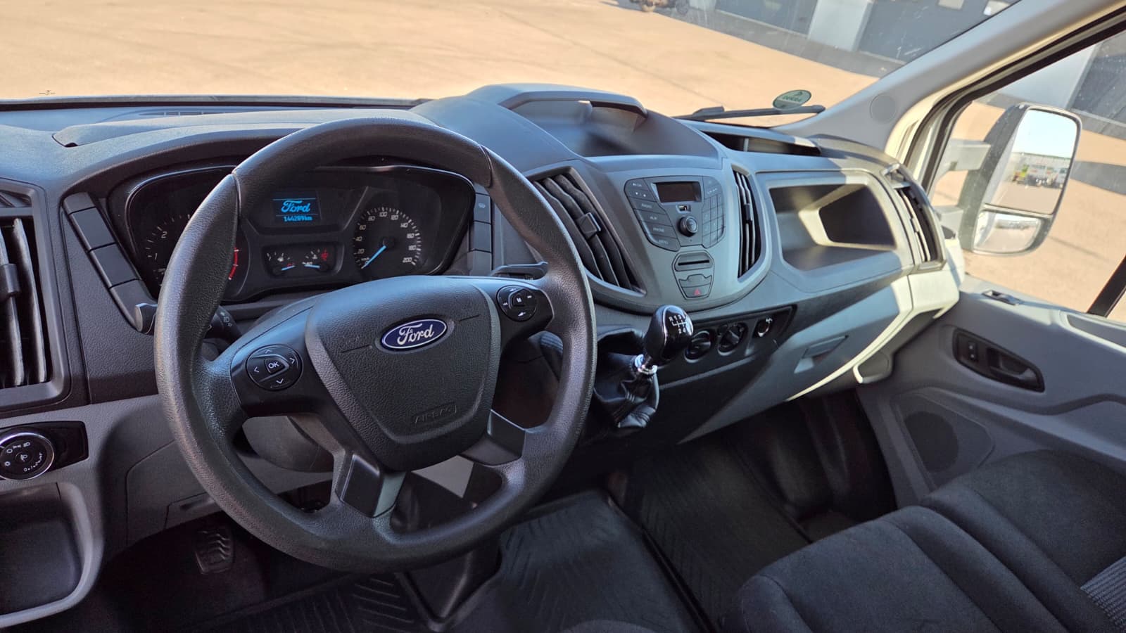 Sunkvežimis Ford Transit - Image 9