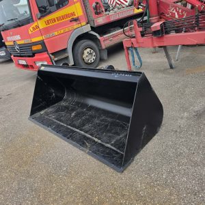 ekskavatoriaus kaušas Strickland TH-THB 90″