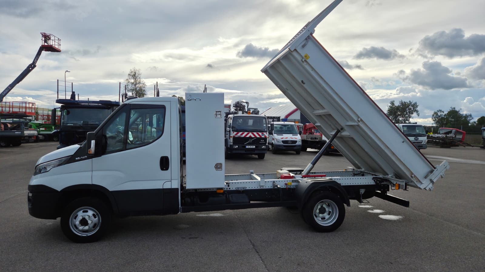 Savivartis sunkvežimis Iveco 35-140 - Image 10
