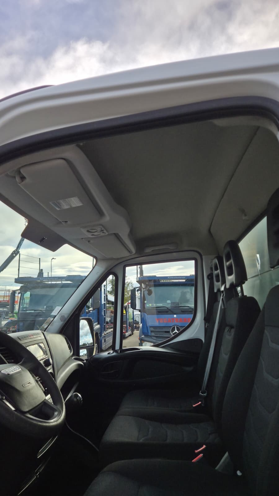 Savivartis sunkvežimis Iveco 35-140 - Image 18
