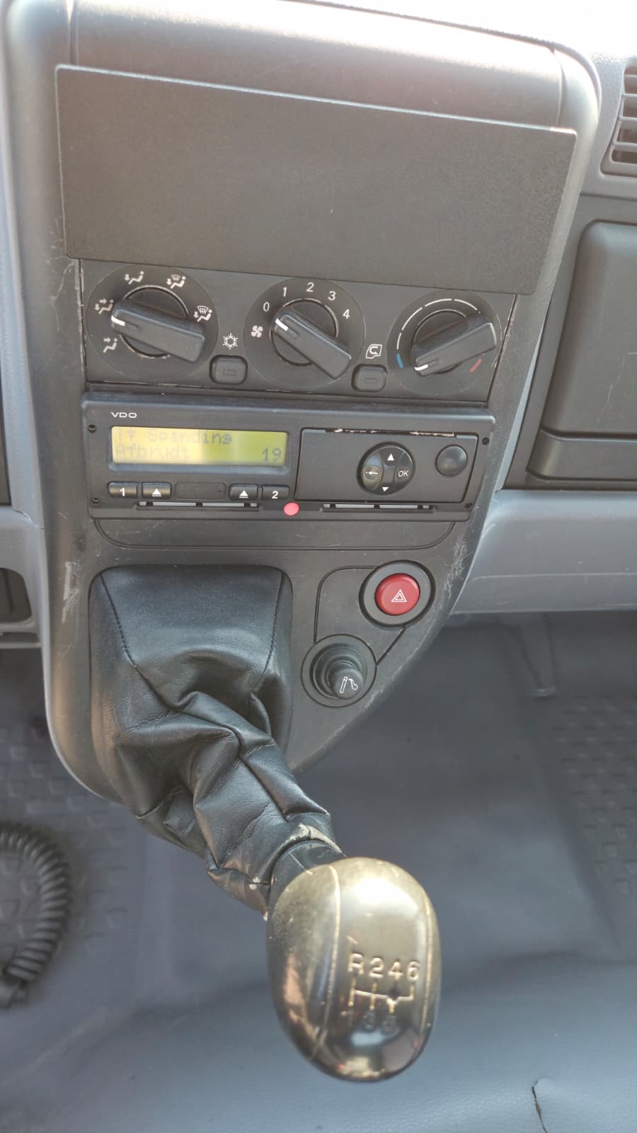 Sunkvežimis Mitsubishi Canter Fuso - Image 12